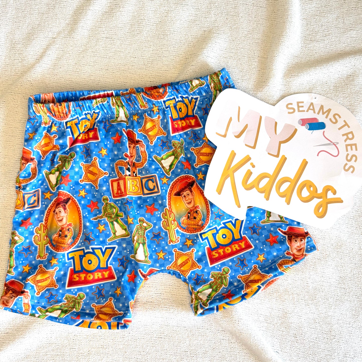 5T play shorts rts