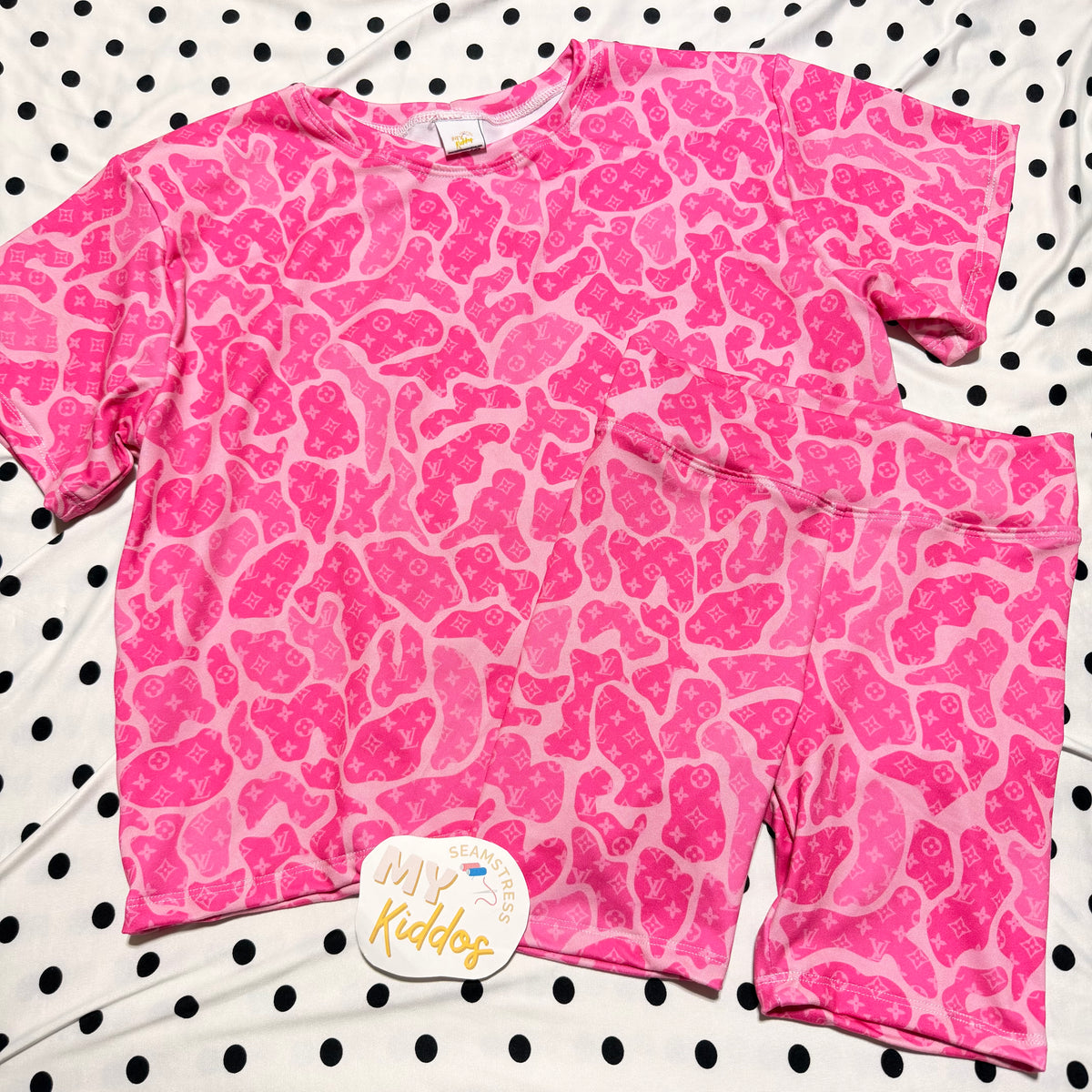 7/8 oversized tee and size 8 biker shorts SET rts