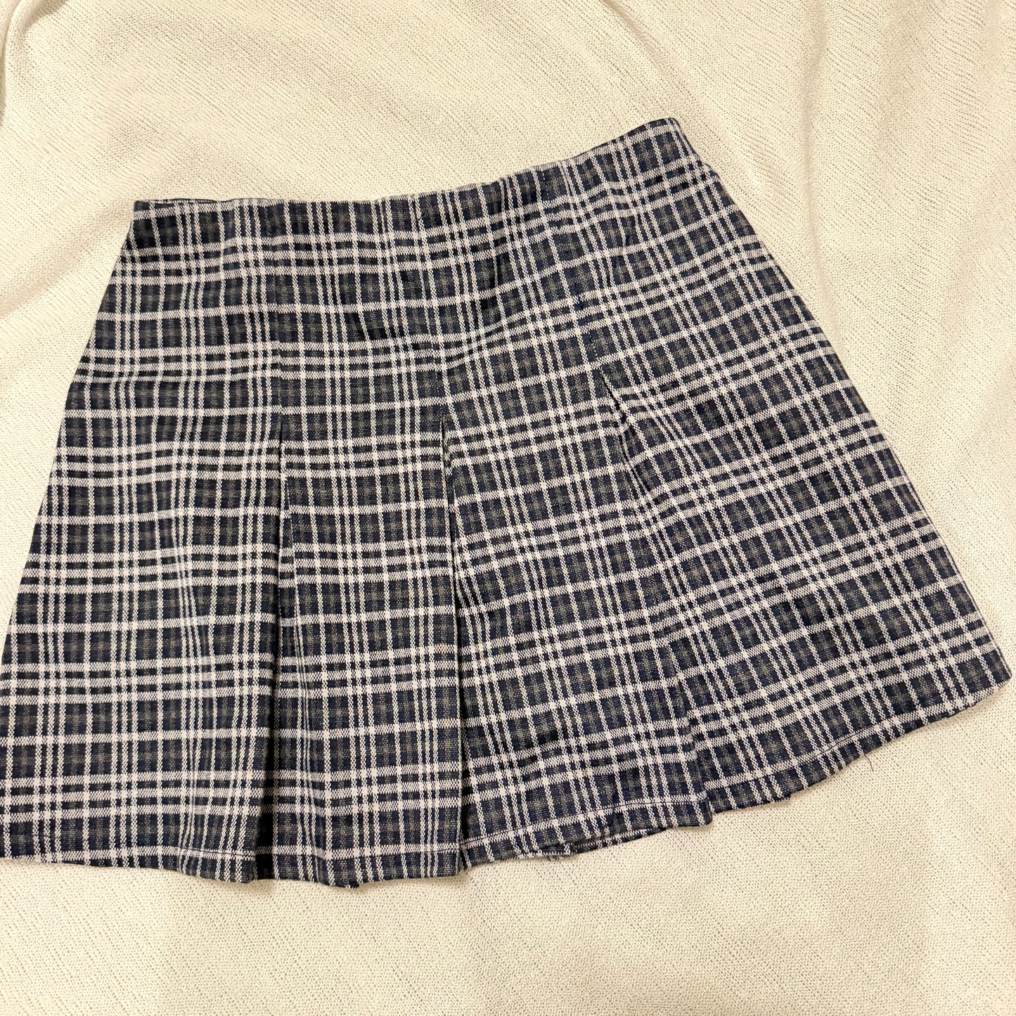 Size 14 kids skirt- brand: art class-new