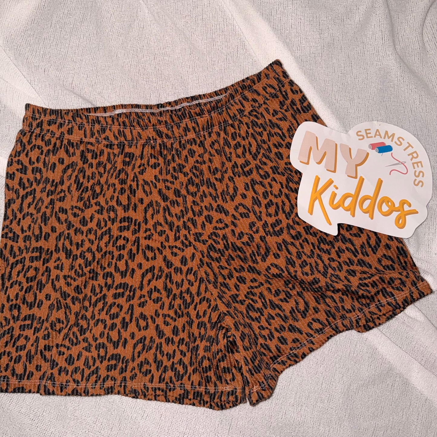 Adult extra large flowy shorts rts