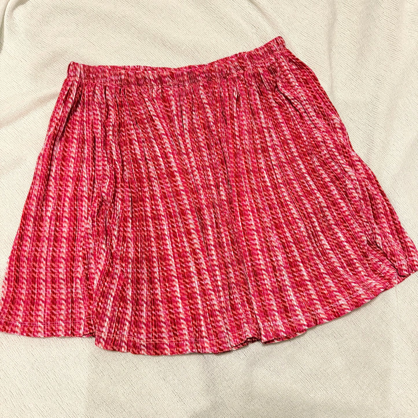 Medium adult skirt-brand: my kiddos seamstress- new