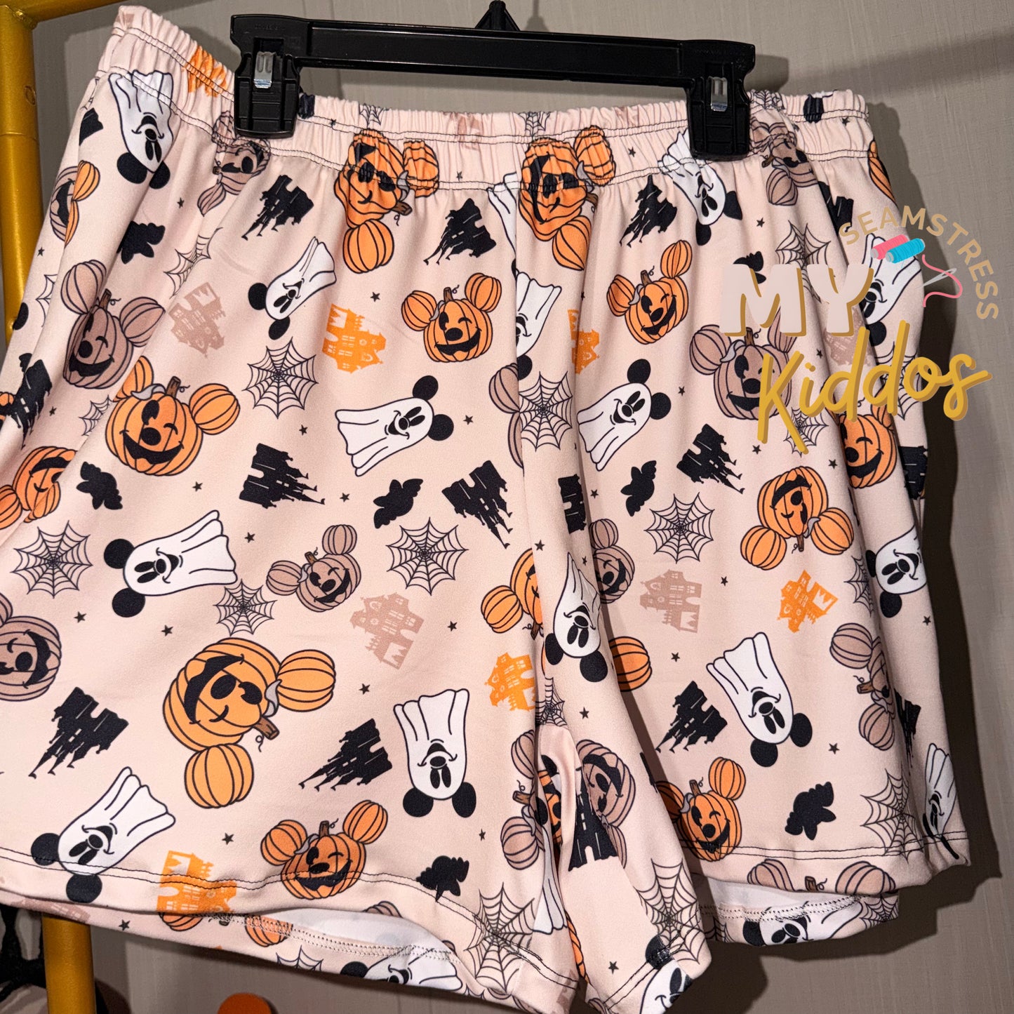 Size large adult flowy shorts rts