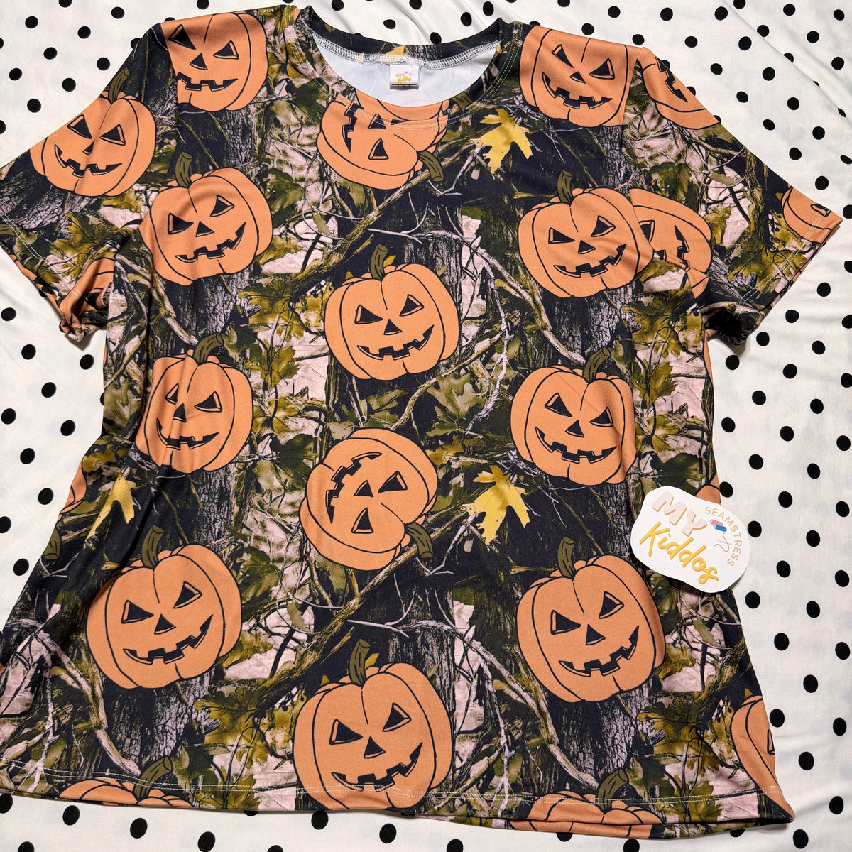 Medium adult oversized tee RTS
