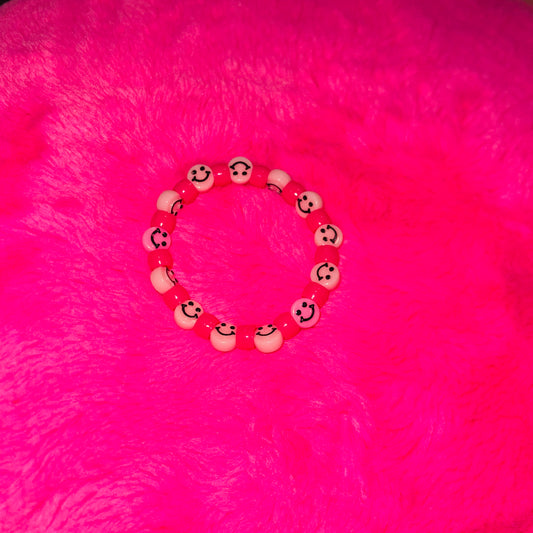 Pink smileys bracelet rts