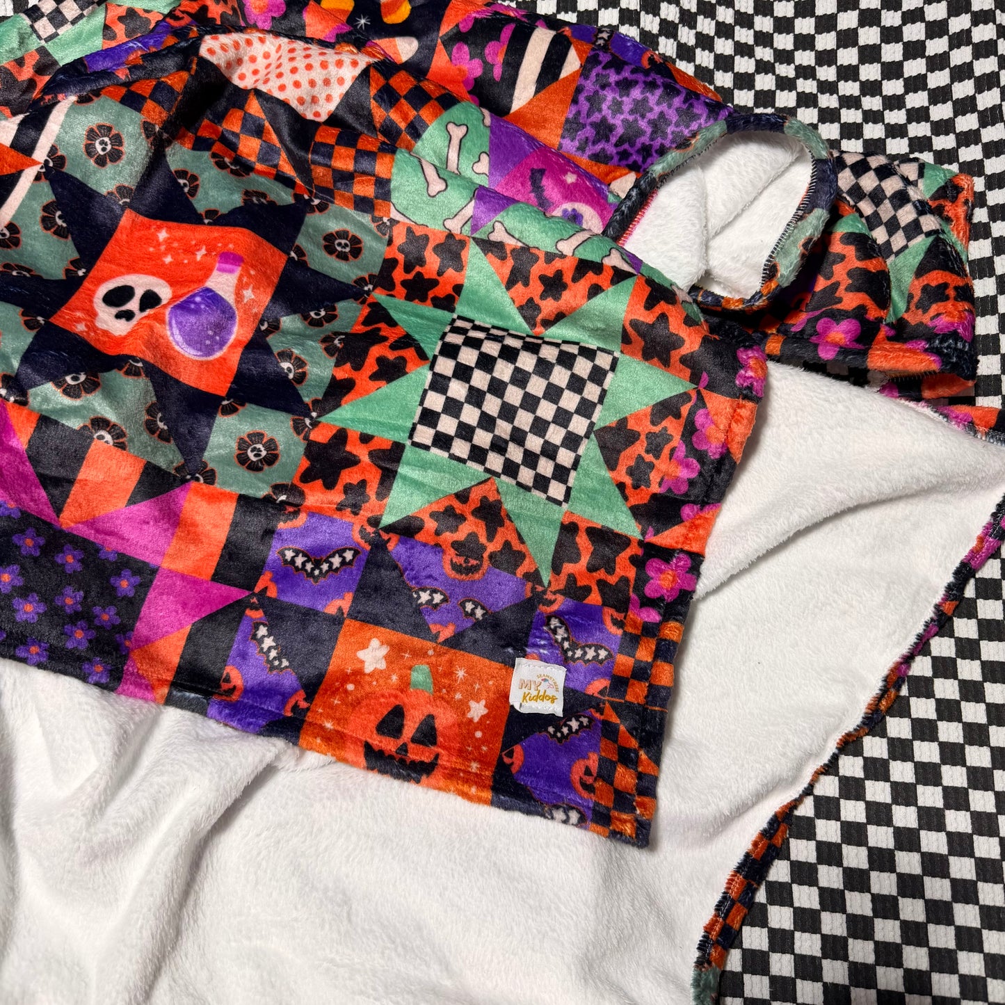 40"x65" minky blanket single layer soft on both sides RTS halloween