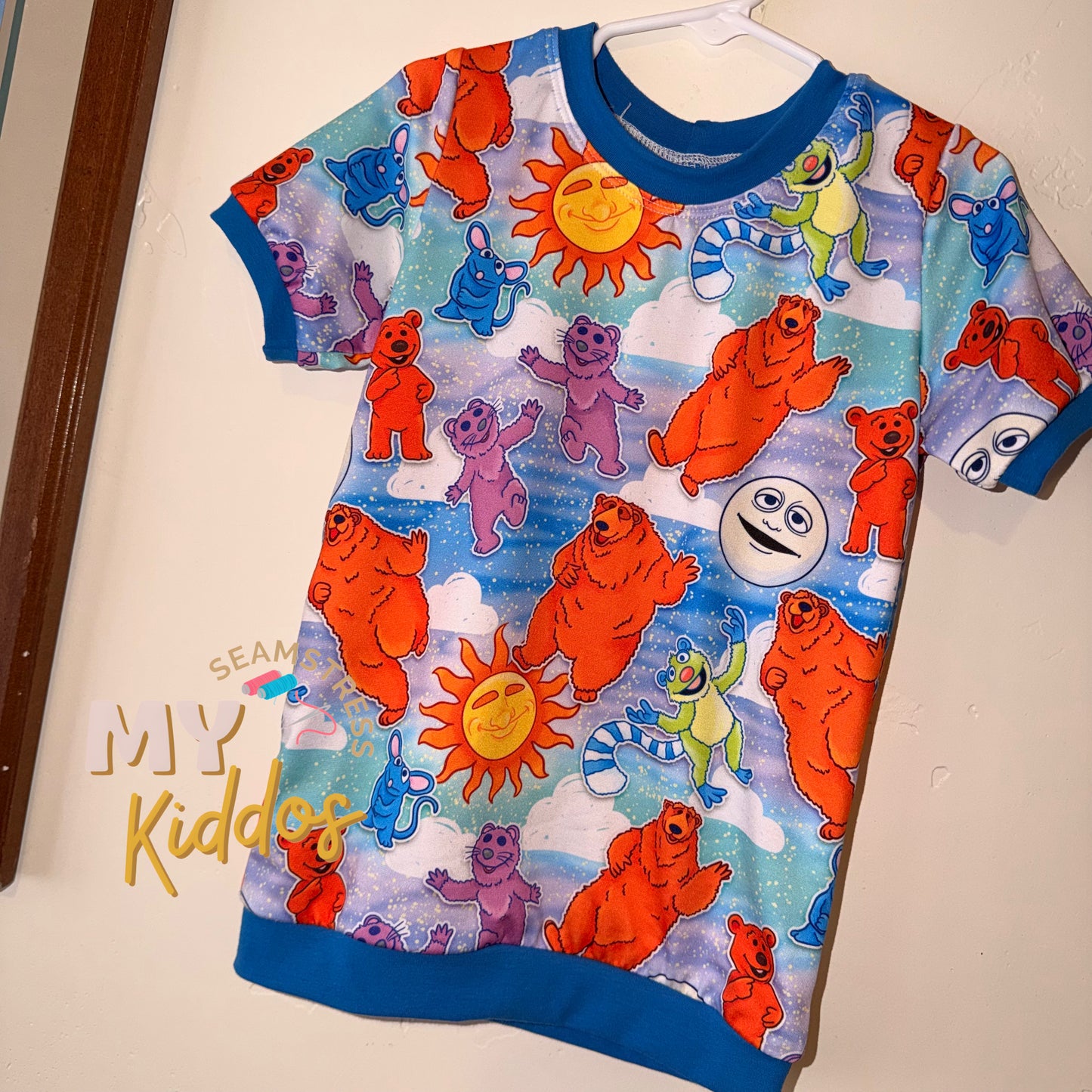 Size 3/4 kids simple tee RTS